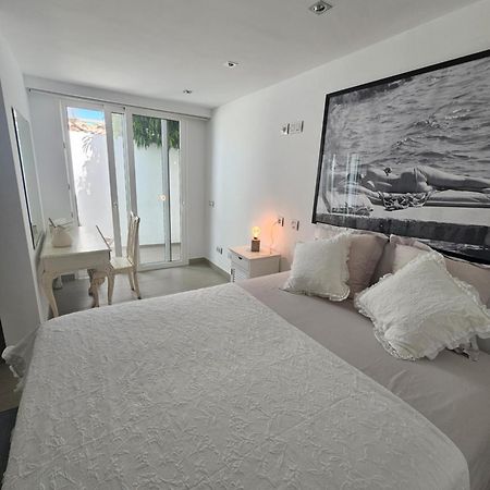 Nosotros Luxury Villa Лос Кристианос Екстериор снимка