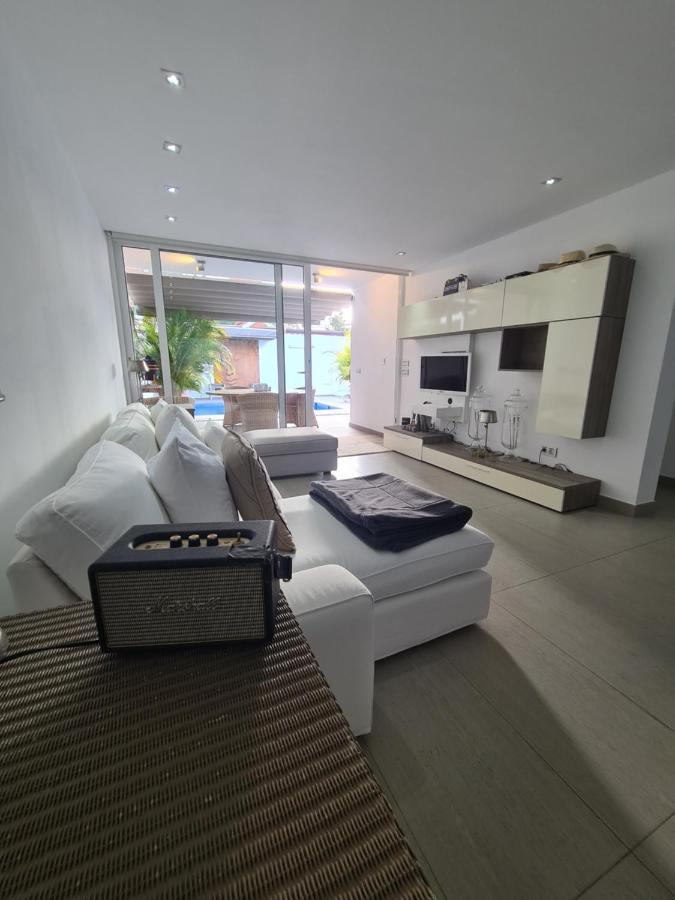 Nosotros Luxury Villa Лос Кристианос Екстериор снимка