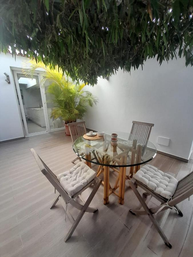 Nosotros Luxury Villa Лос Кристианос Екстериор снимка